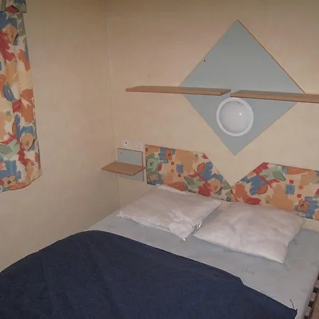 Camping Le Soleil Rouge Désaignes