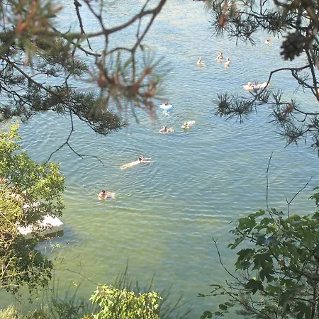 Campeggio Camping Le Soleil Rouge Désaignes