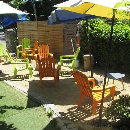 Camping Le Soleil Rouge