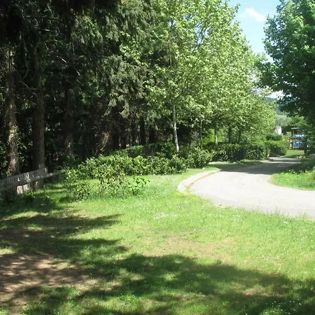 Camping Le Soleil Rouge Campeggio Désaignes